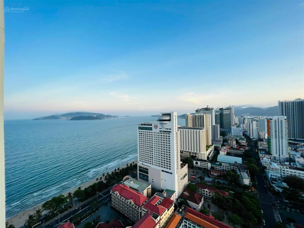 Bán căn 2 phòng ngủ, tòa nam goldcoast nha trang, giá 8,1 tỷ