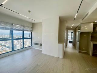 Bán căn hộ 2 phòng ngủ gold coast. tòa nam, tầng 38, giá 8 tỷ 350, sổ sở hữu lâu dài