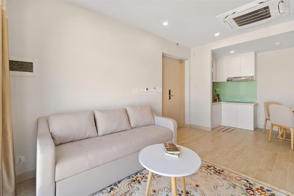 Bán căn hộ 2 phòng ngủ gold coast, tầng cao sổ hồng riêng giá 8,1 tỷ