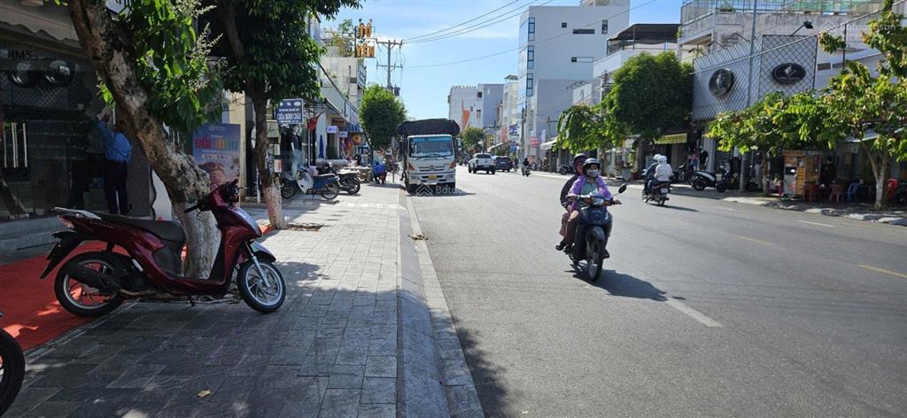 Chính chủ bán nhà trung tâm phan thiết gần ngã tư thủ khoa huân