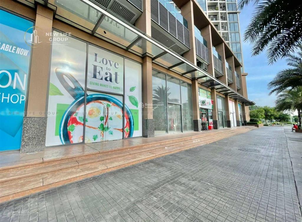 Shophouse eco green ngay công viên trung tâm 290m2, 55 triệu/tháng  0836 646 *** (nguyên)