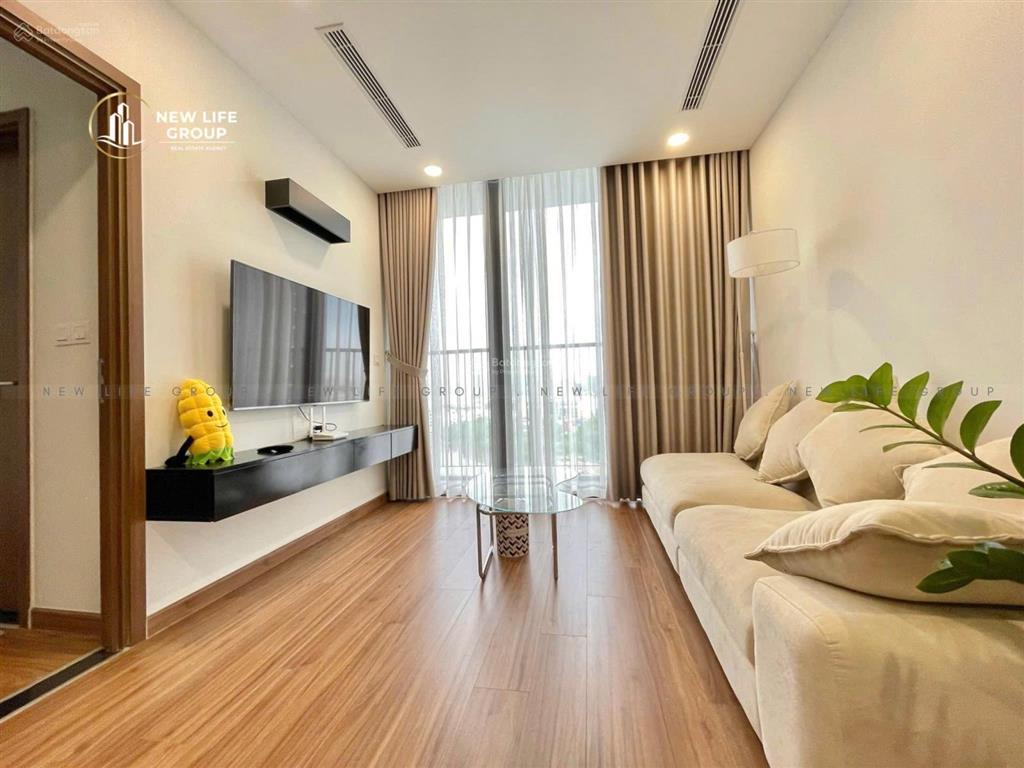 Cho thuê căn hộ eco green sài gòn  view quận 1, 70m², 2pn, 2wc, full nội thất, 18 triệu/tháng