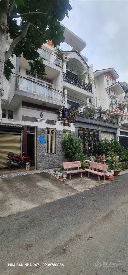 Nhà phố liền kề cực hiếm mặt tiền kdc view công viên xanh mát ngang 6m, 4 tầng. giá rẻ nhất khu vực