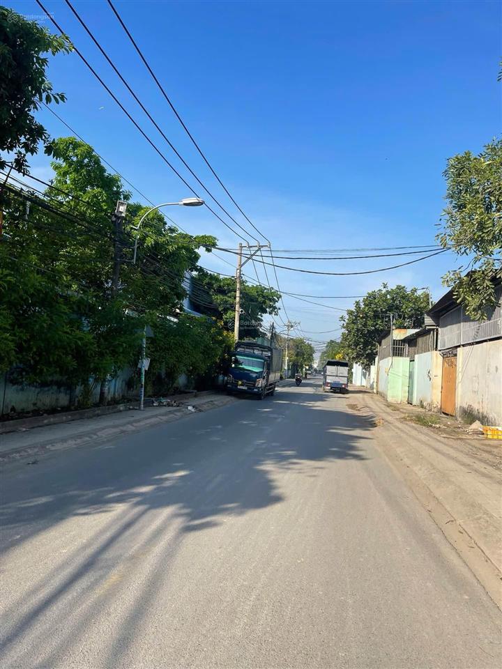 Nhà xưởng mặt tiền xuân thới đông 1, diện tích lớn 20x66m, giảm sốc bán gấp, giá rẻ bao đầu tư