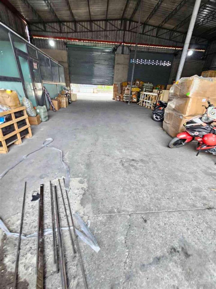 Nhà xưởng mặt tiền nguyễn văn bứa, hóc môn 20x63m full thổ, đang cho thuê 50tr/th. giá tl mạnh