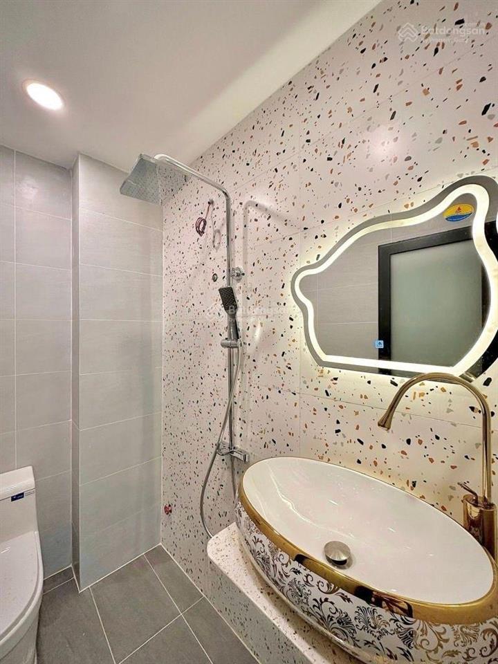 Liền kề masteri thanh đa chỉ 3.xtỷ nhà đẹp sát hẻm xe hơi, khu dân cư hiện hữu không lộ giới 3 tầng