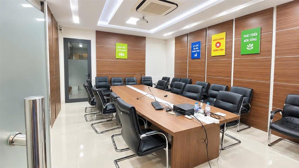 Cực hiếm! phạm tuấn tài 61m2, 7 tầng thang máy, mt 5m  phân lô ô tô tránh  vỉa hè