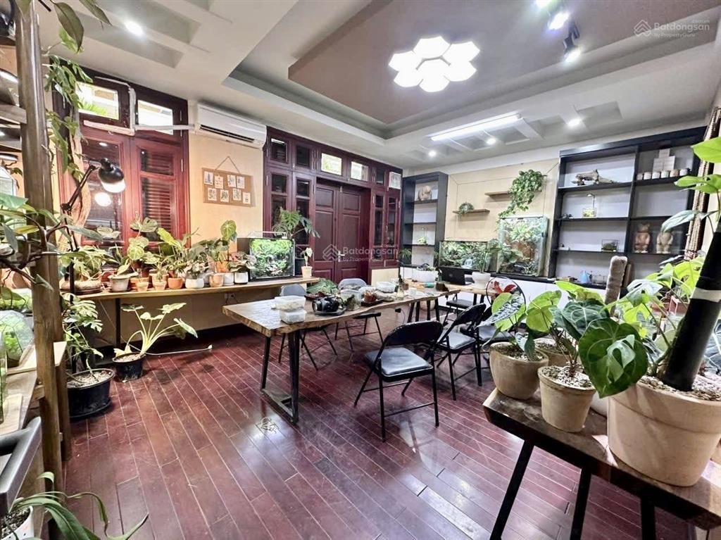 Bán nhà kđt yên hoà 75m2mt 6m  phân lô vỉa hè ô tô tránh