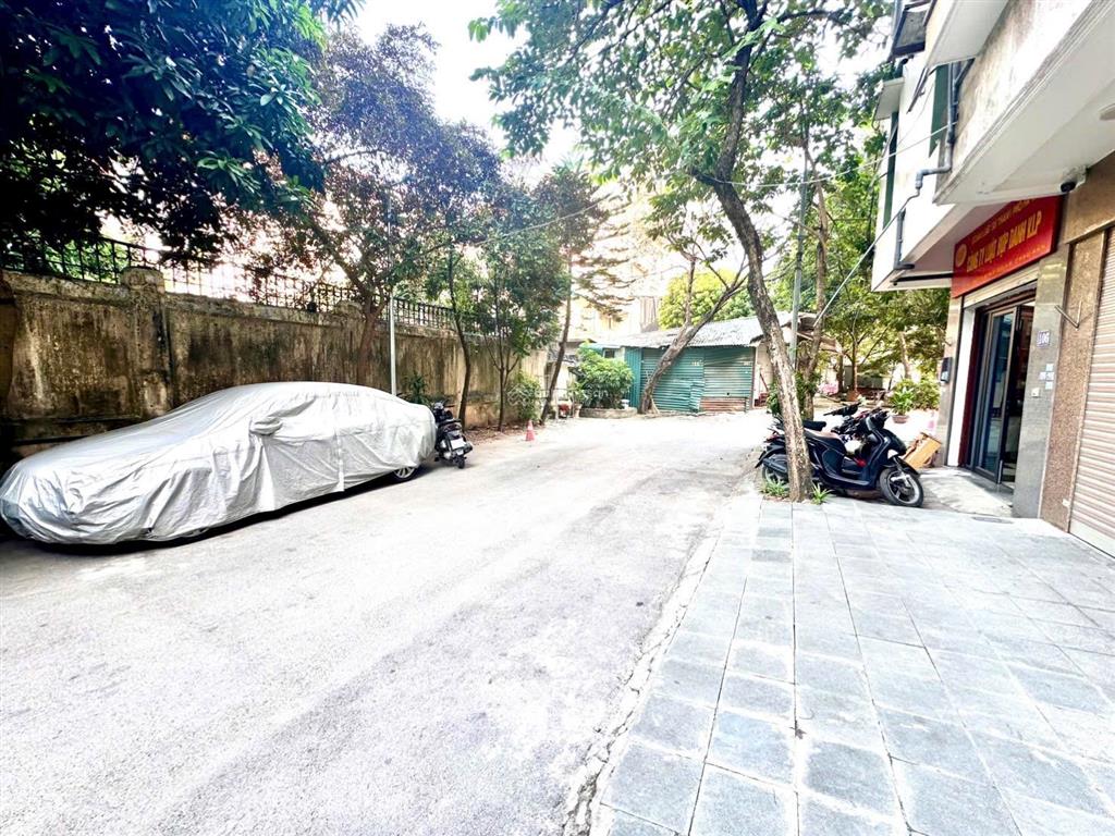 Cực hiếm! bán nhà phạm tuấn tài 61m2  thang máy  gara ô tô  vỉa hè ô tô tránh