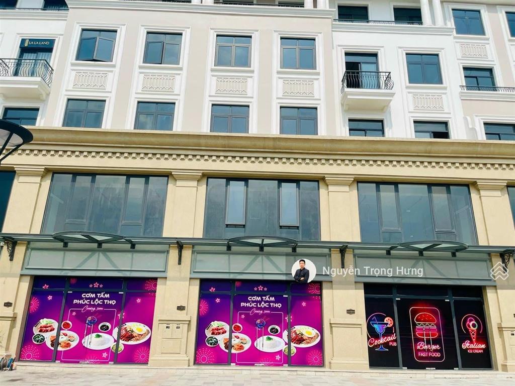 Cho thuê shophouse 5 tầng broadway vinhomes grand park 30tr/th