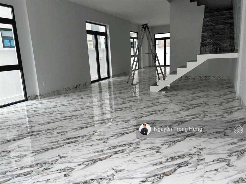 Deal cực hiếm biệt thự 3 tầng giá chỉ 15tr/tháng phù hợp làm văn phòng, kho, để ở, chốt nhanh!