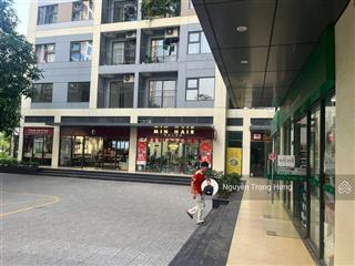 Cho thuê căn shophouse khối đế chung cư vị trí đông đúc kinh doanh spa, giặt ủi, cà phê, siêu thị