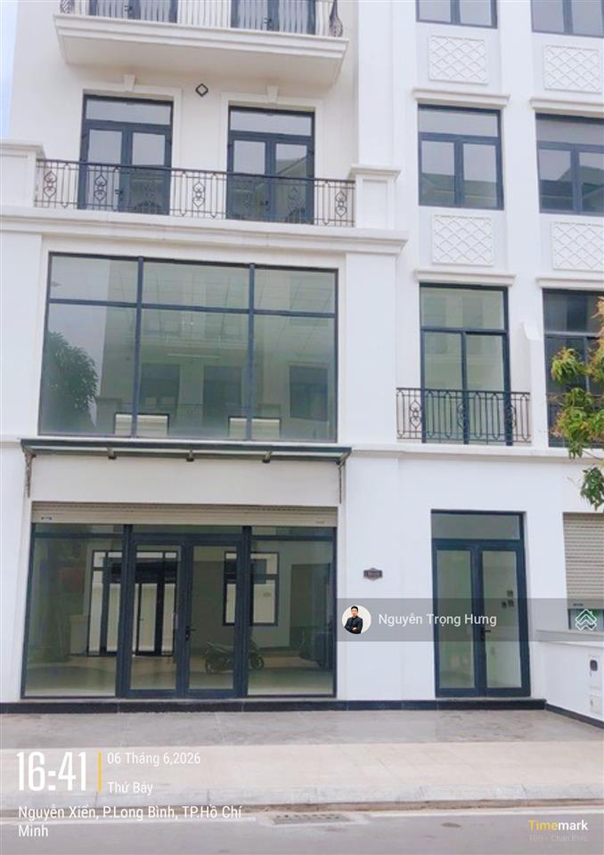 Nhà phố 05 tầng có thang máy, máy lạnh ngăn phòng, nhà đẹp phù hợp mở văn phòng hoặc ở tại vinhomes