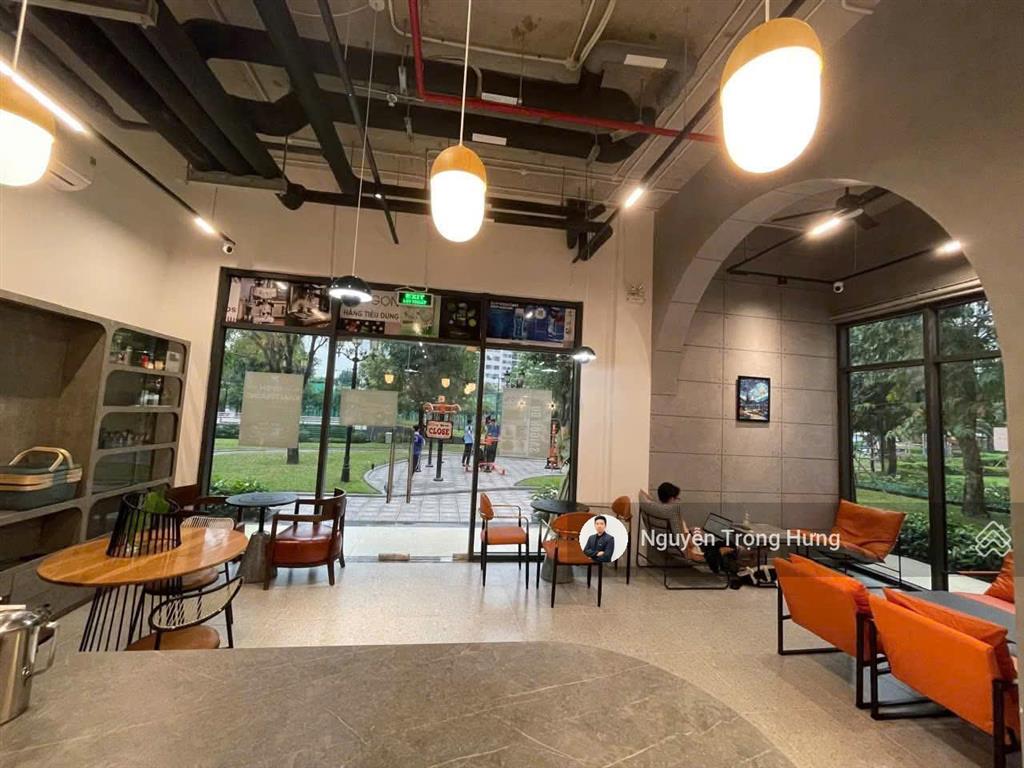Cho thuê shophouse  căn góc diện tích lớn 75m² hoàn thiện cơ bản kinh doanh cà phê, nhà hàng