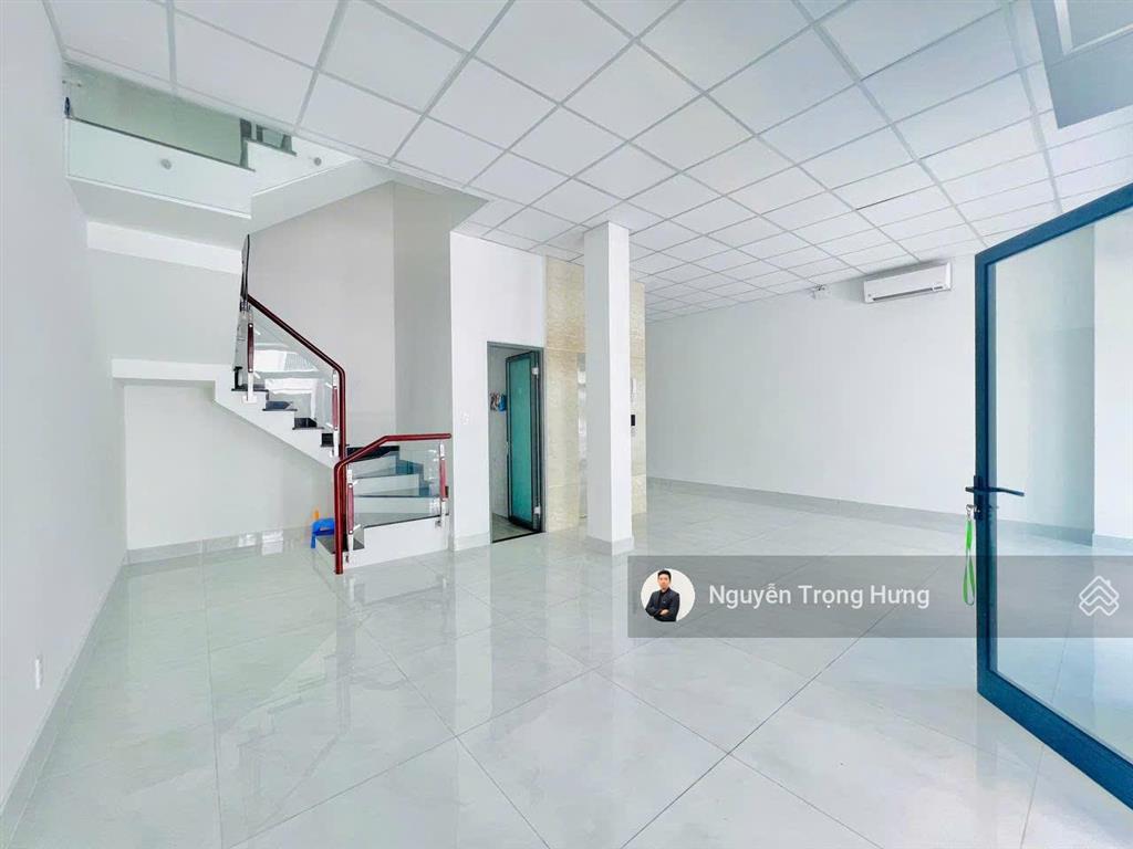 Cho thuê nhà phố 144m² 5 tầng vinhomes grand park giá chỉ 40 triệu | văn phòng, showroom, spa