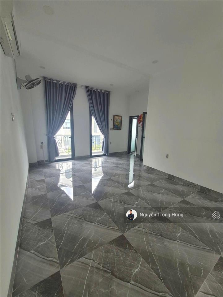Cho thuê tầng trệt kinh doanh manhattan vinhomes grand park trục t2 t4 t6  tầng trệt đẹp
