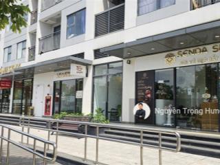 Cần cho thuê shophouse 61m2 đã hoàn thiện mặt sảnh vinhomes grand park, mặt tiền đẹp, giá tốt