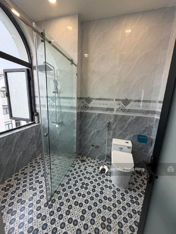Cho thuê nhà phố vinhomes grand park full nội thất 2 phòng ngủ, có bếp chỉ 10tr/tháng