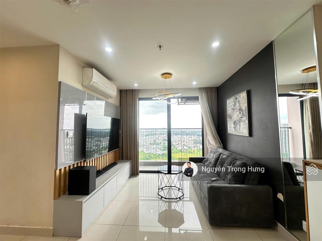 Căn 3pn vinhomes 81m2 full nội thất sang xịn, sổ hồng đầy đủ chủ mới chỉ việc dọn vào