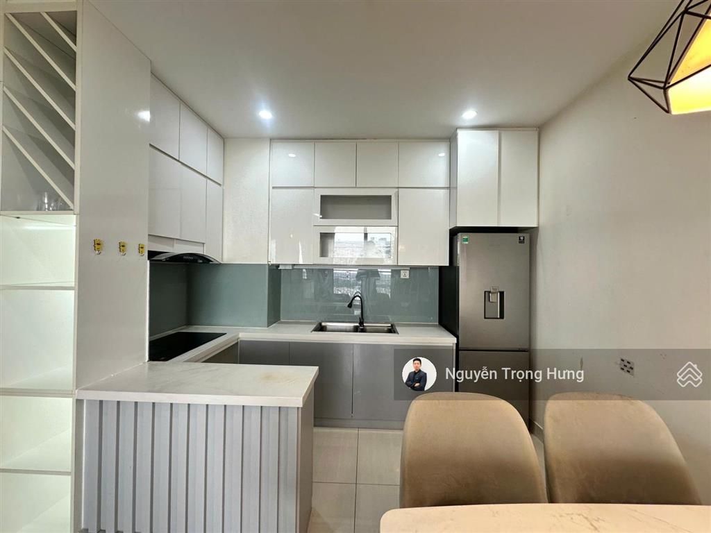 Căn 3pn vinhomes 81m2 full nội thất sang xịn, sổ hồng đầy đủ chủ mới chỉ việc dọn vào
