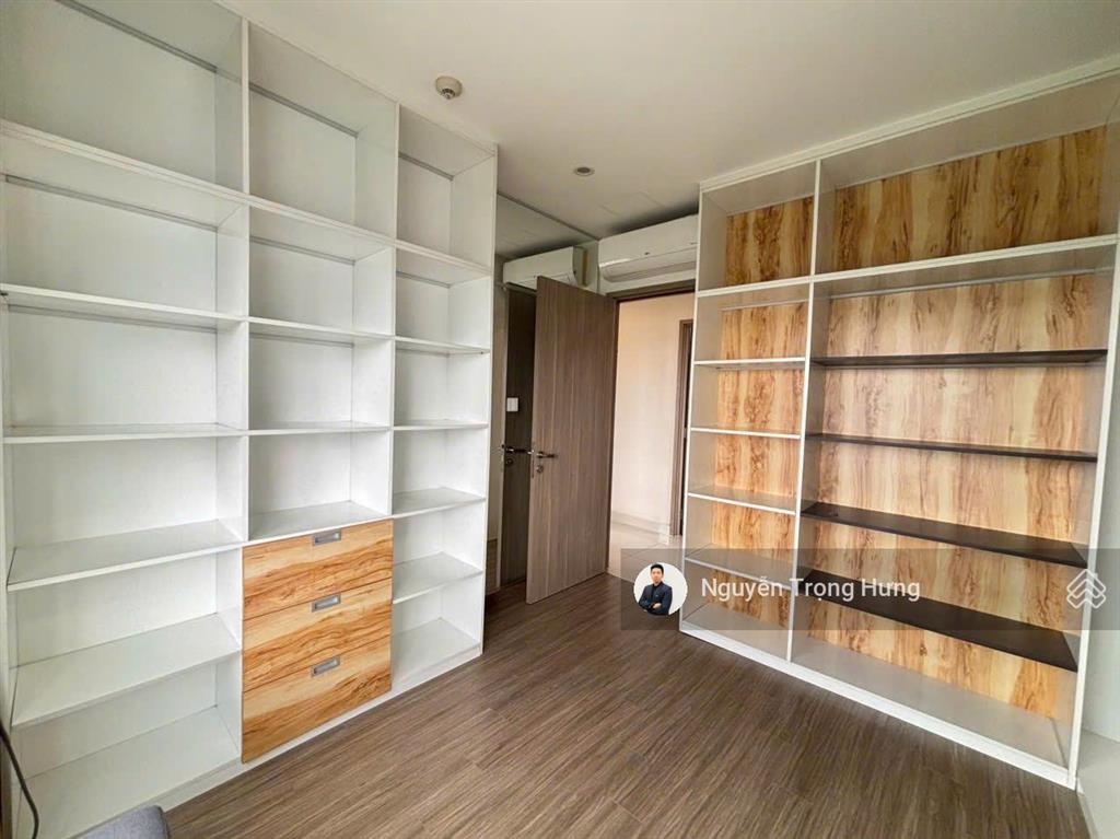 Căn 3pn vinhomes 81m2 full nội thất sang xịn, sổ hồng đầy đủ chủ mới chỉ việc dọn vào