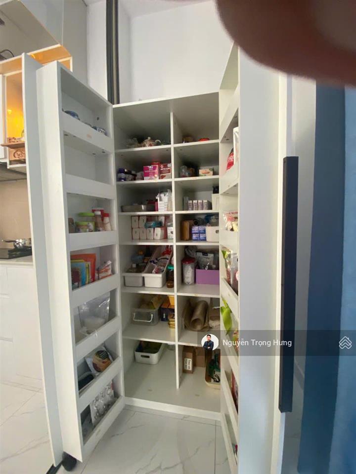Cho thuê nhà phố 05 tầng 4 phòng ngủ đầy đủ nội thất vinhomes grand park quận 9