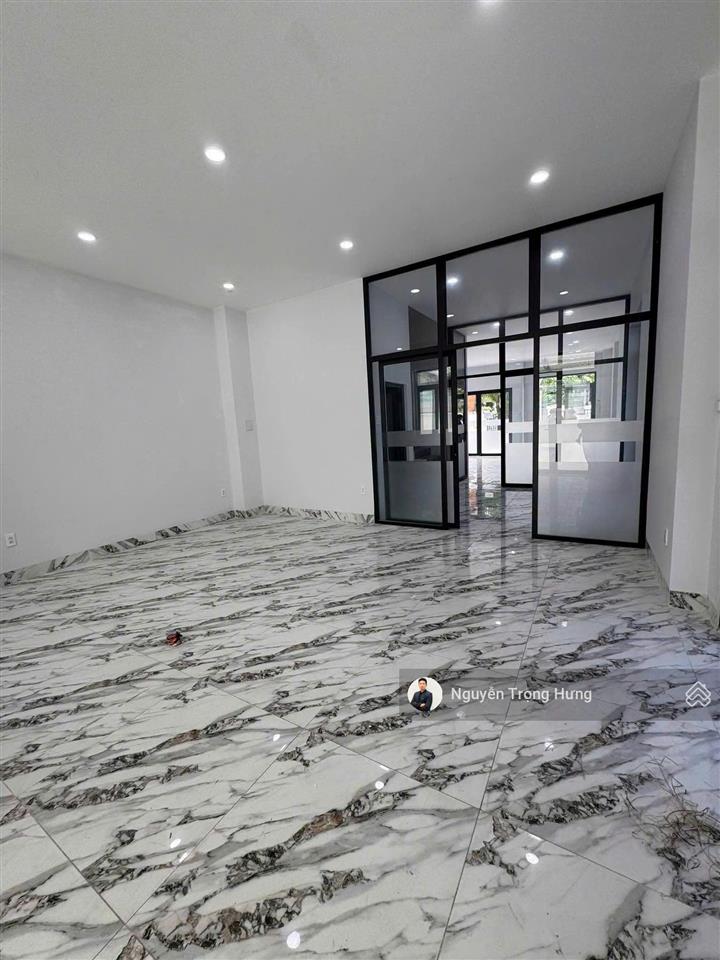 Deal cực hiếm biệt thự 3 tầng giá chỉ 16tr/tháng phù hợp làm văn phòng, kho, để ở, chốt nhanh