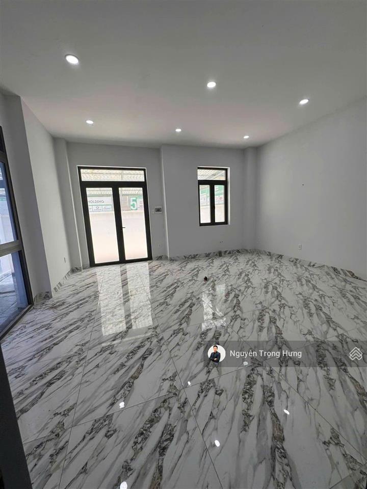 Deal cực hiếm biệt thự 3 tầng giá chỉ 16tr/tháng phù hợp làm văn phòng, kho, để ở, chốt nhanh