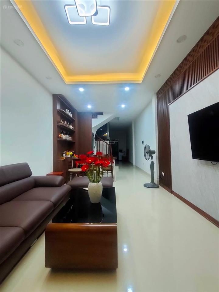 Siêu phẩm nguyễn an ninh 56m 5 tầng thang máy 1 nhà ra ô tô giá 14,8 tỷ