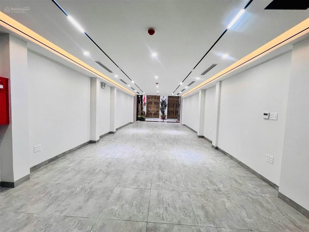 Bán tòa nhà vp khu đền lừ dt 85m 6 tầng thang máy ô tô tránh kinh doanh đỉnh