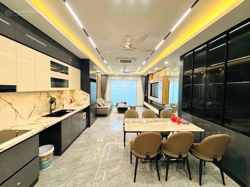 Chủ giảm 2 tỷ nhà phân lô đền lừ 55m, 7 tầng thang máy, ô tô kinh doanh đỉnh