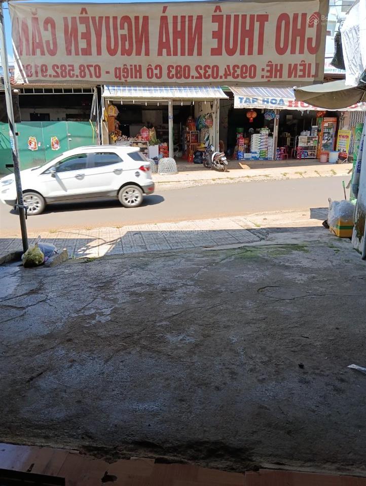 Cho thuê nhà mặt tiền gần ngã 3 hạnh hữu, cách chợ bảo lâm 70m