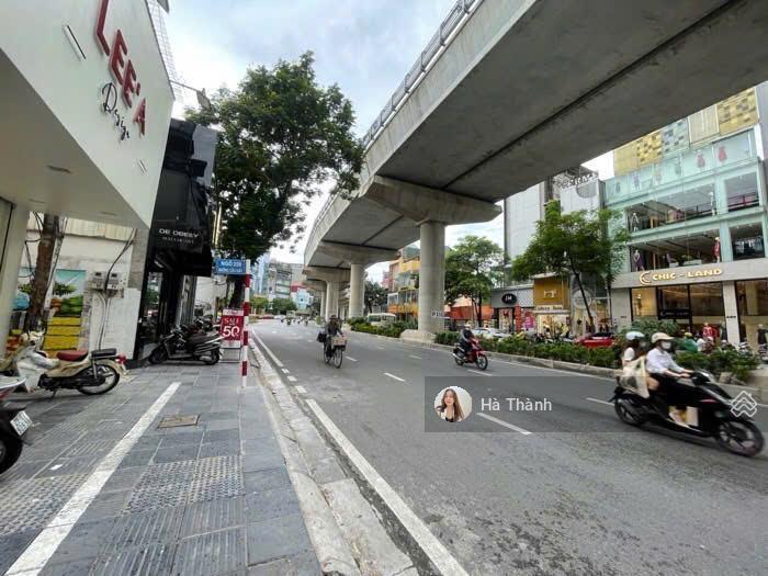 [chính chủ] mặt phố cầu giấy 60m²  mặt tiền 5.1m  kinh doanh thời trang đỉnh  40 tỷ
