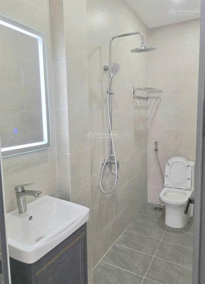 Bán nhà mới xây 60m2 3 lầu 4pn đường số 35 hiệp bình chánh thủ đức 5 tỷ 5