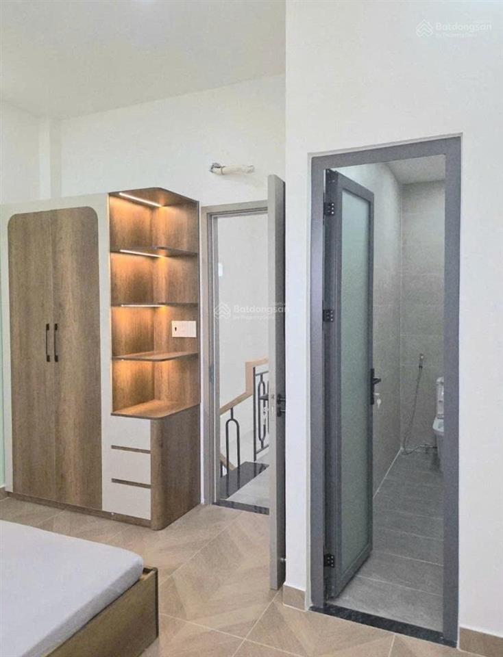 Bán nhà mới xây 60m2 3 lầu 4pn đường số 35 hiệp bình chánh thủ đức 5 tỷ 5