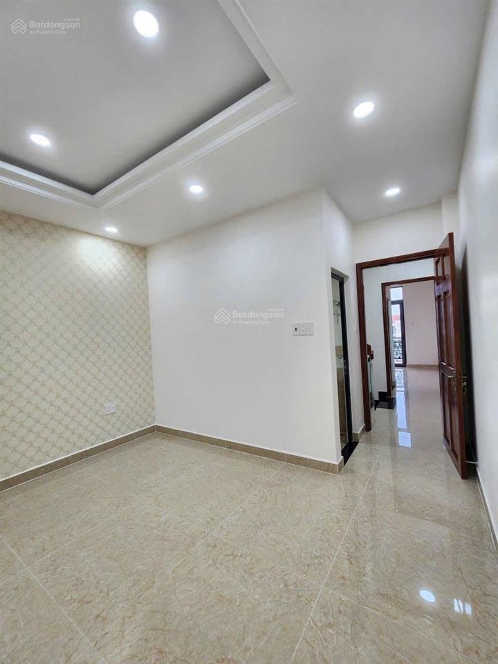 Bán nhà 1 trệt 3 lầu 4 phòng ngủ đường ô tô sát vạn phúc ql13 hiệp bình phước thủ đức 7 tỷ 3