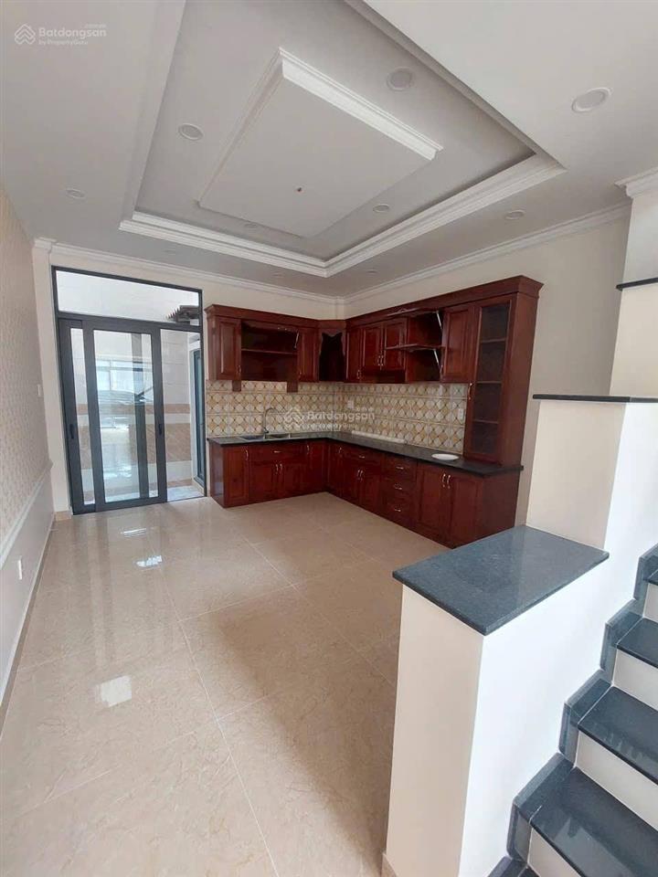 Bán nhà 1 trệt 3 lầu 4 phòng ngủ đường ô tô sát vạn phúc ql13 hiệp bình phước thủ đức 7 tỷ 3