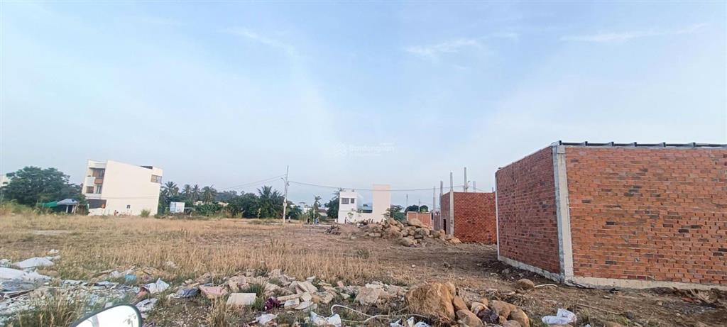 Bán đất 96,8m2 tại đường số 04 rộng 20 m tđc ngọc hiệp, nha trang giá 4,75 tỷ, pháp lý đầy đủ