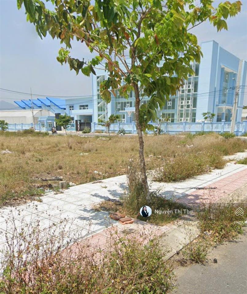 Bán đất tại tđc ngọc hiệp, 5,35 tỷ, 99m2, hướng bắc, mặt tiền 4,5m