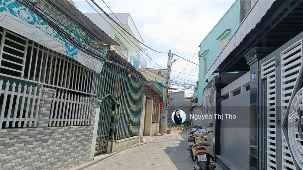 Bán đất tặng nhà ngang rộng hơn 5m giá chỉ 2,3 tỷ (bớt lộc) hẻm phước long, nha trang