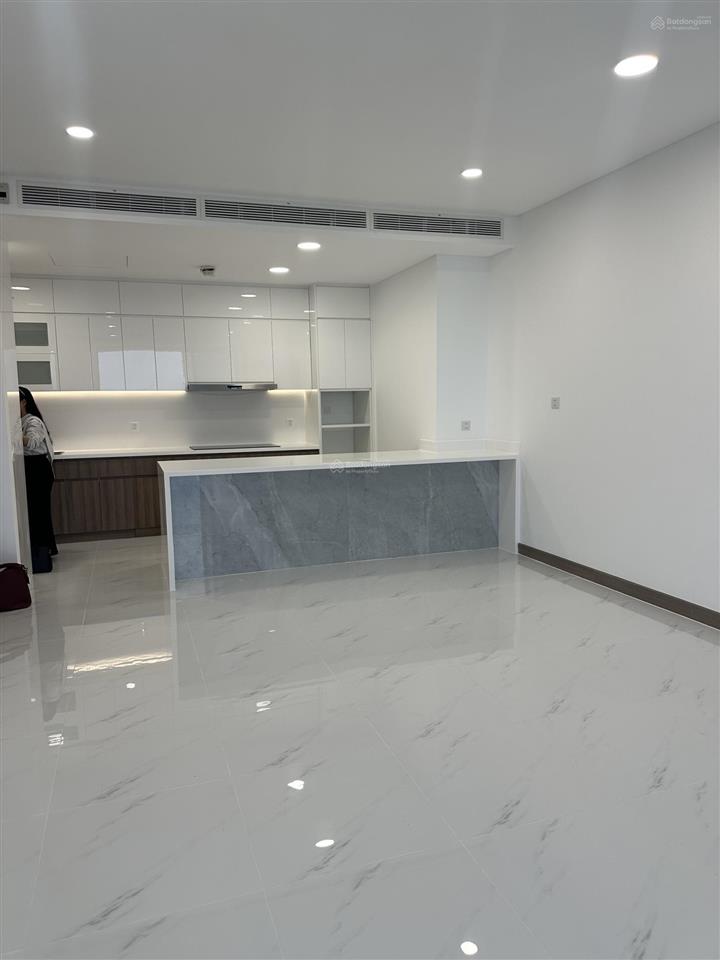 Bán căn hộ 2pn sunwah pearl golden house full nội thất. 15.9 tỷ