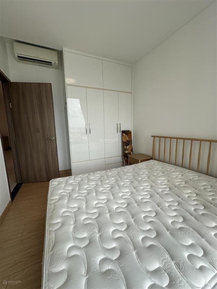 Cho thuê căn 2pn sunwah pearl  tòa white house. 33 tr/tháng