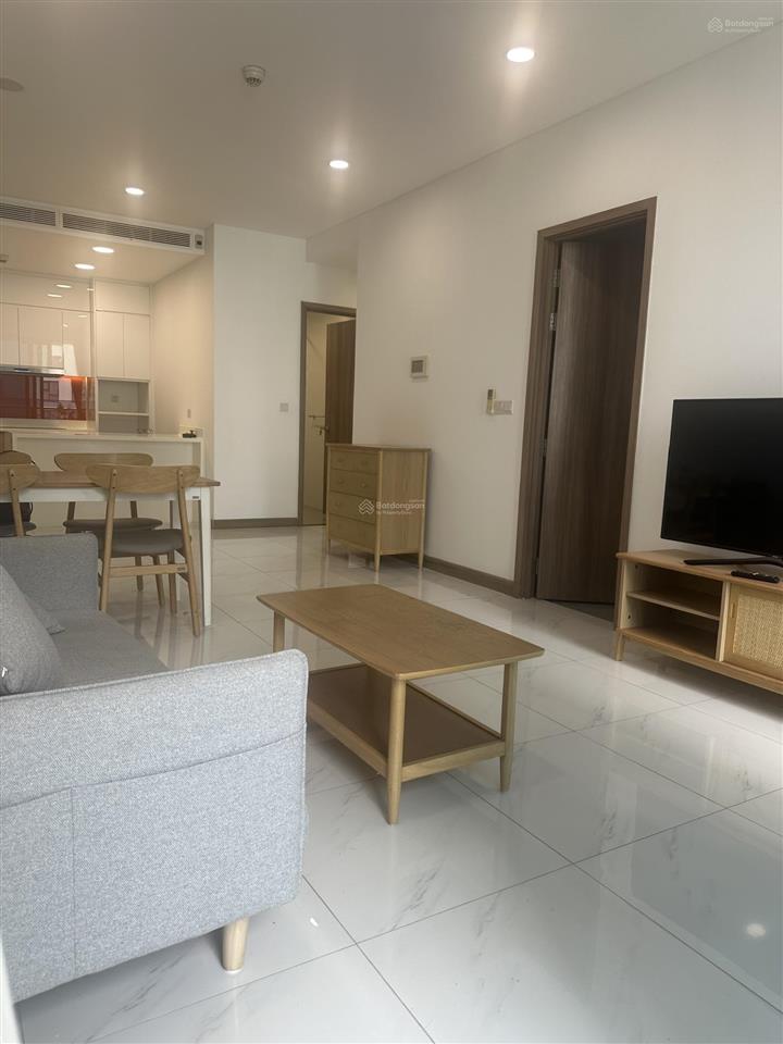Cho thuê căn 2pn sunwah pearl  tòa white house. 33 tr/tháng