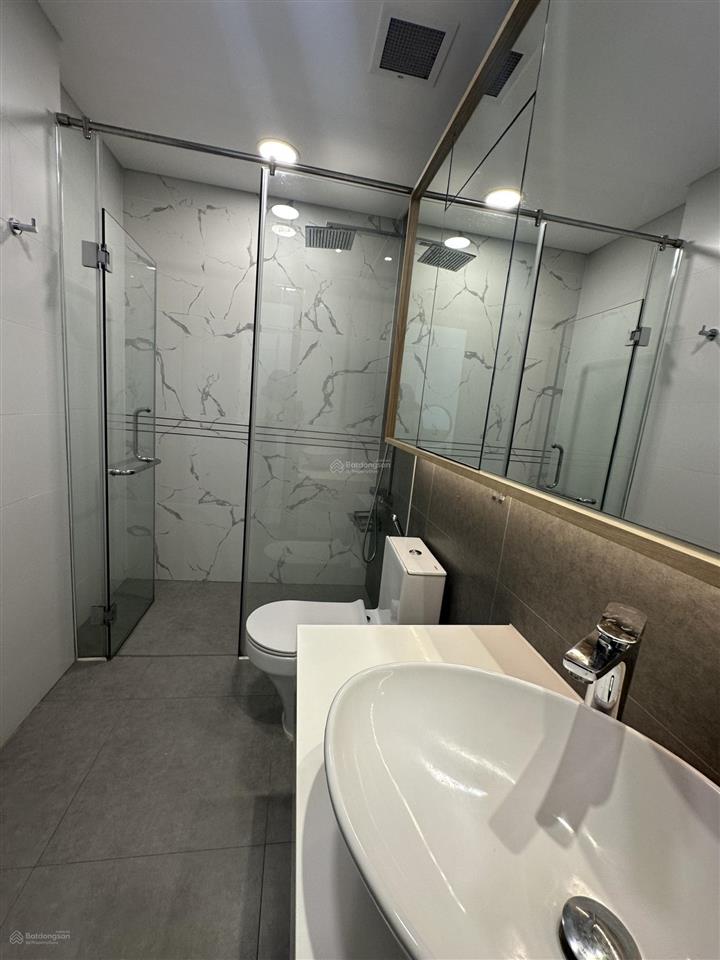 Anh chị đã tìm hiểu giá của căn 2pn ở sunwah pearl trên thị trường chưa? với 14,3 tỷ, full nội thất