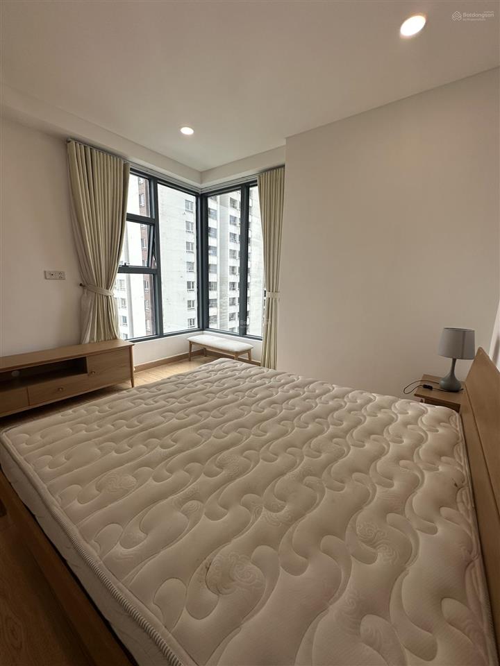 Anh chị đã tìm hiểu giá của căn 2pn ở sunwah pearl trên thị trường chưa? với 14,3 tỷ, full nội thất