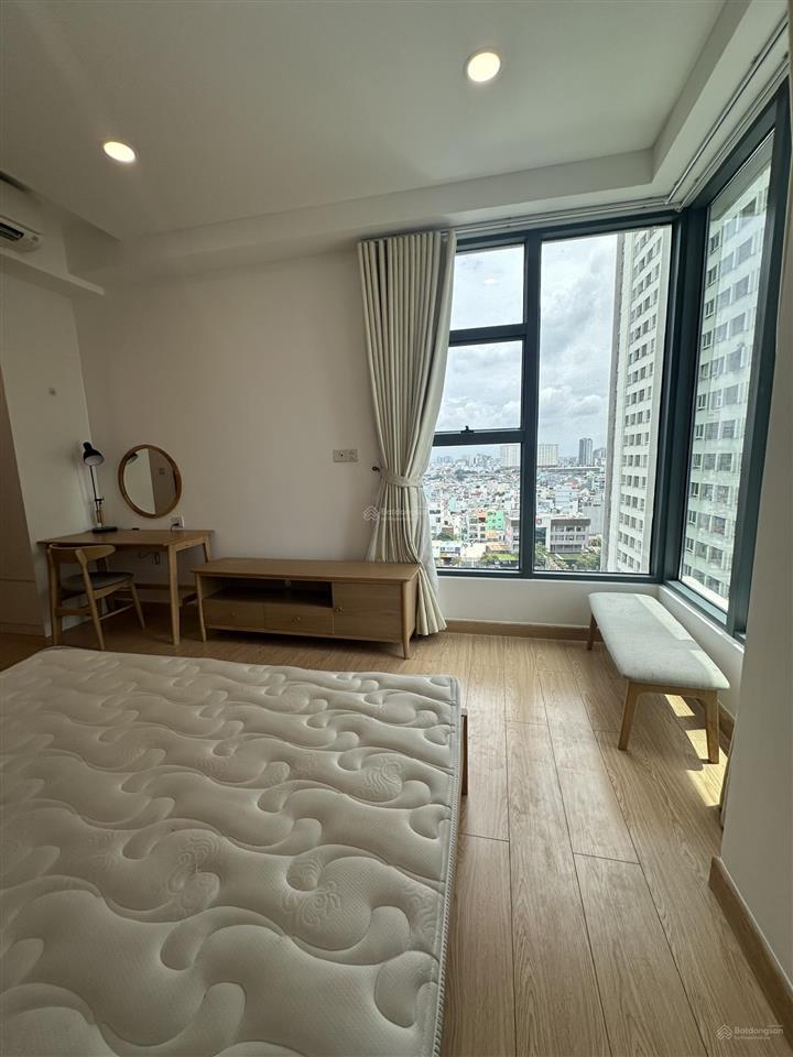 Anh chị đã tìm hiểu giá của căn 2pn ở sunwah pearl trên thị trường chưa? với 14,3 tỷ, full nội thất