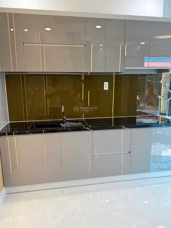 Chính chủ bán gấp nhà mặt tiền hẻm 391/113 huỳnh tấn phát, quận 7. dt 3x12m. nhà 1 lầu 36m2