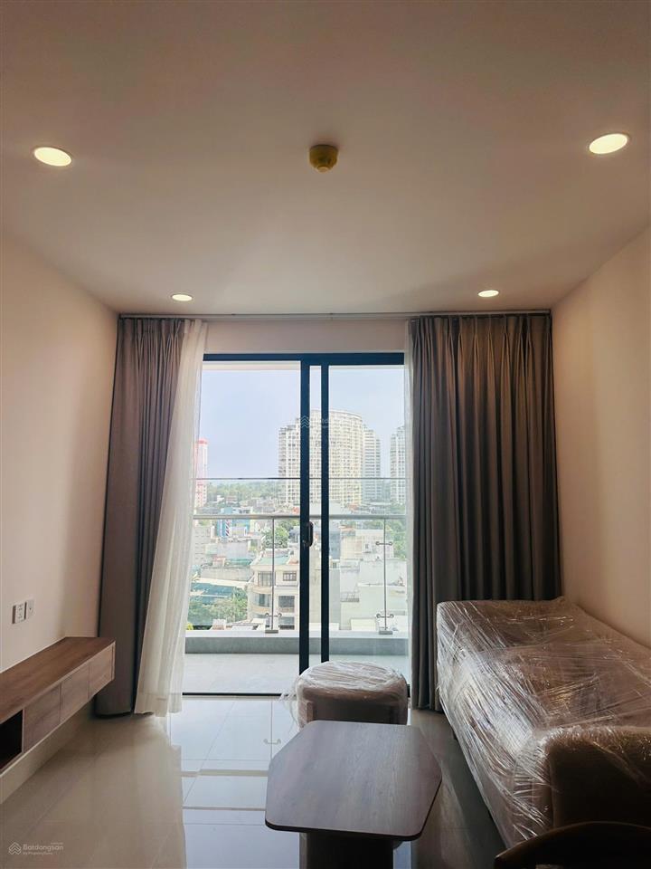 Ra hàng căn 2pn tầng trung, view nội khu đẹp tuyệt vời. hướng mát cả ngày, giá còn thương lượng nhẹ