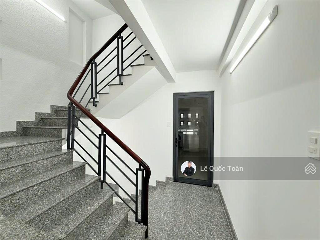 Bán nhà hxh 10m hẻm vip 236/điện biên phủ, q. bình thạnh. dt 4.4x23m, nhà 4 tầng btct, 19 tỷ 5 tl