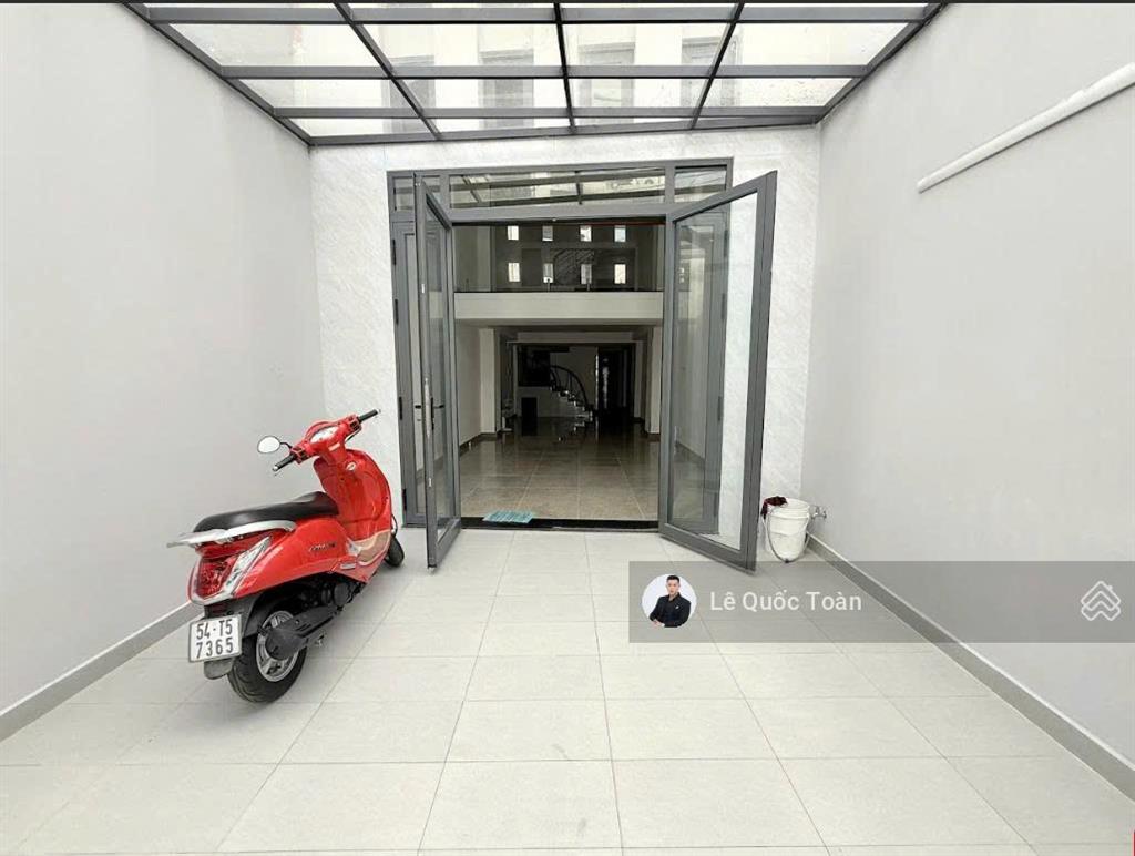 Bán nhà hxh 10m hẻm vip 236/điện biên phủ, q. bình thạnh. dt 4.4x23m, nhà 4 tầng btct, 19 tỷ 5 tl